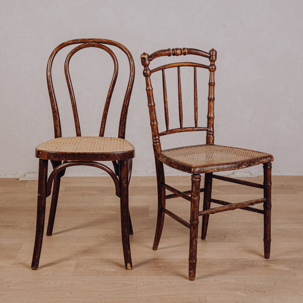 Chaises en bois vintage - modèles dépareillés