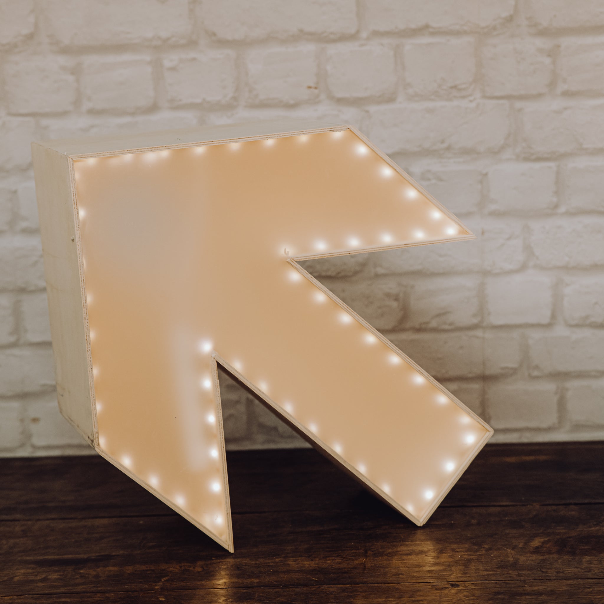 Flèche lumineuse Bois et plexi