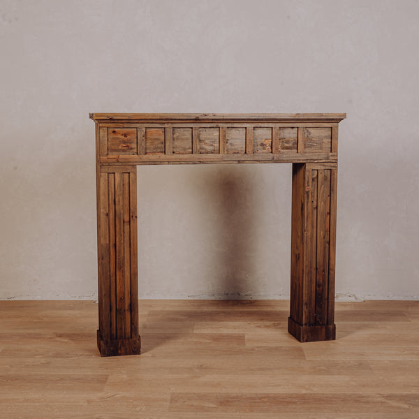 Cheminée bois brun