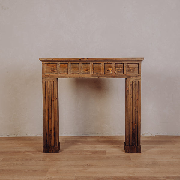 Cheminée bois brun